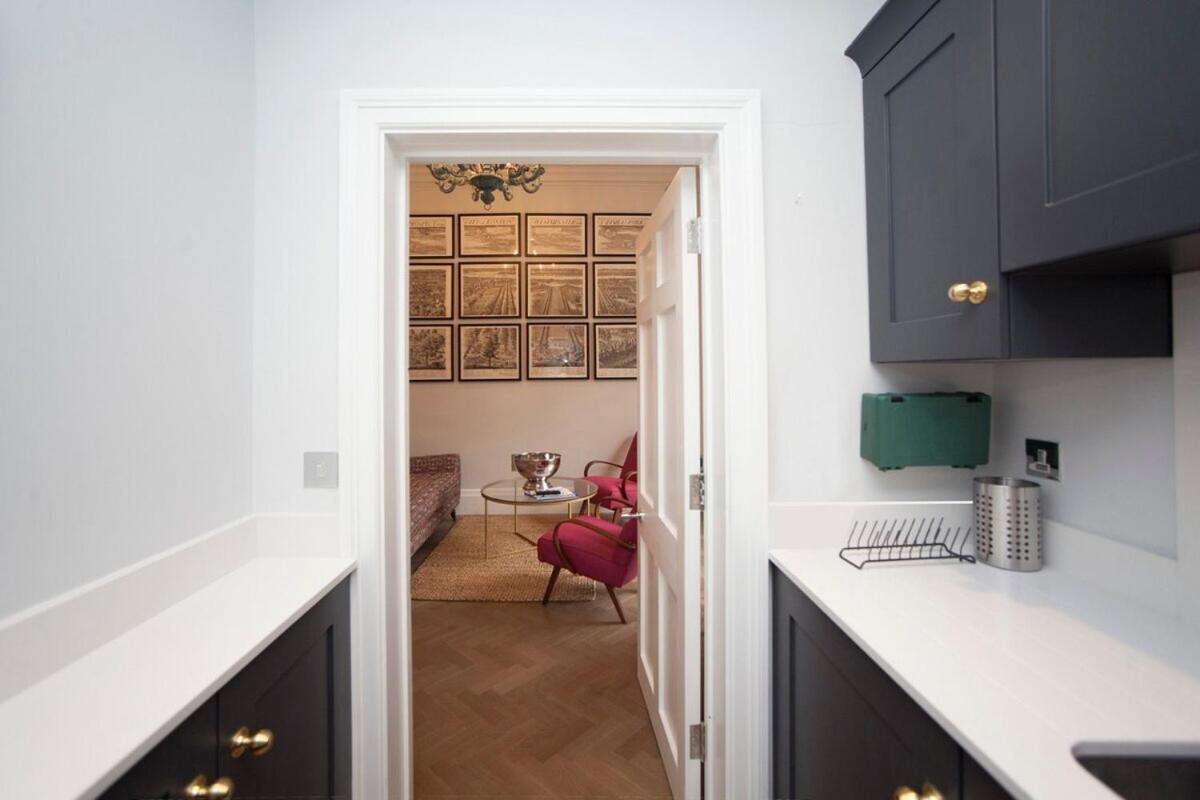 Stylish City Centre Apartment - 바스 외부 사진